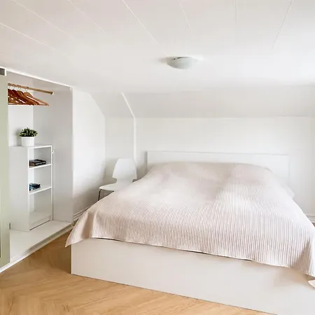 Edin - 4km From The Sea By Interhome